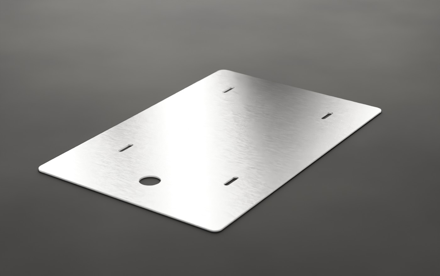 Fotorealistische weergave van een vlakke aluminium montageplaat van 3 mm met afgeronde hoeken, een kabelgat en vier sleuven voor een wallbox